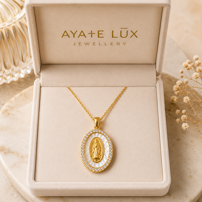 Collier doré de la Vierge de Guadalupe